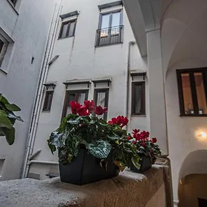  Guest house Sant'andrea - Luxury In Vucciria